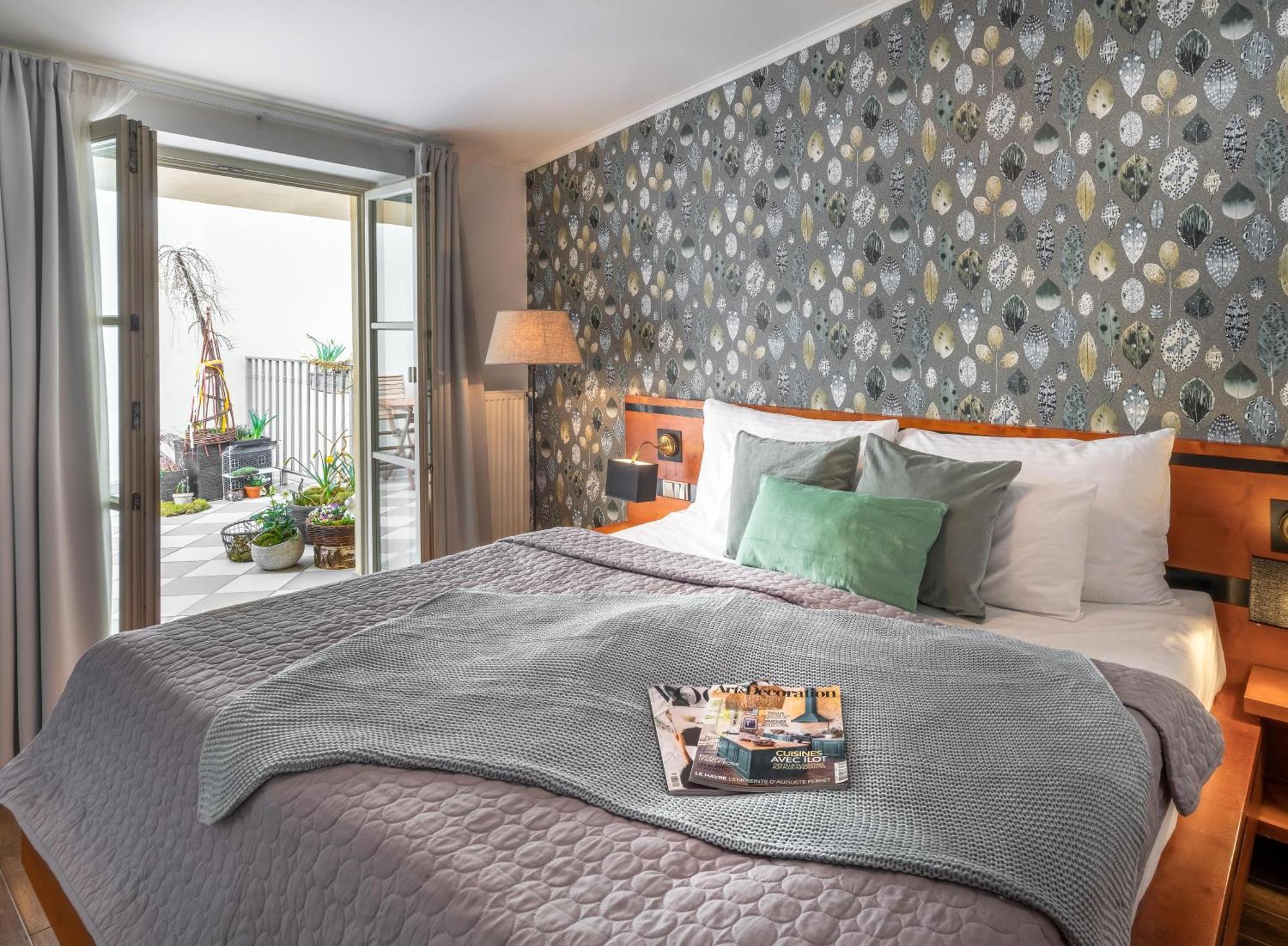 4 Elements Apartments Прага Экстерьер фото