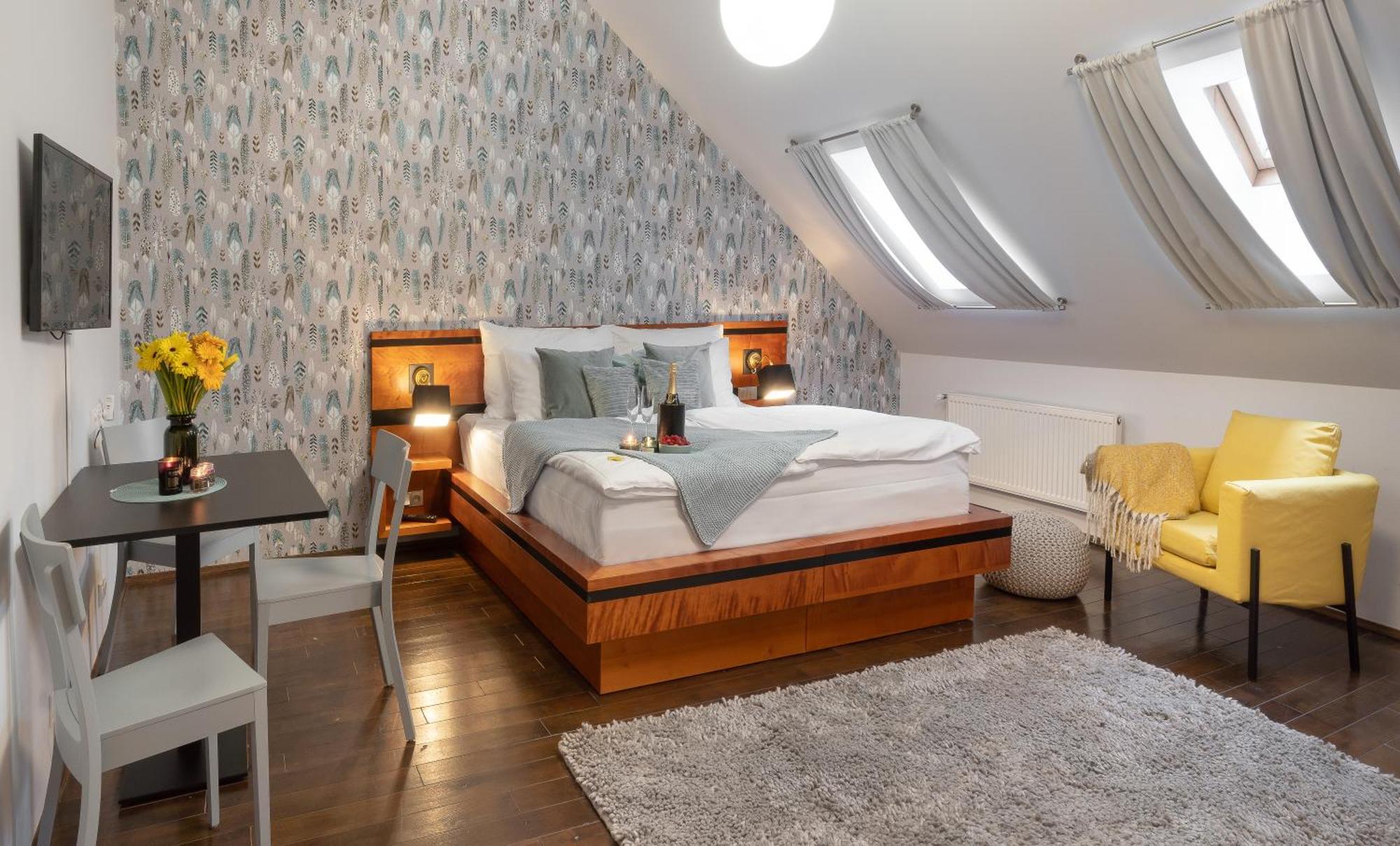 4 Elements Apartments Прага Экстерьер фото