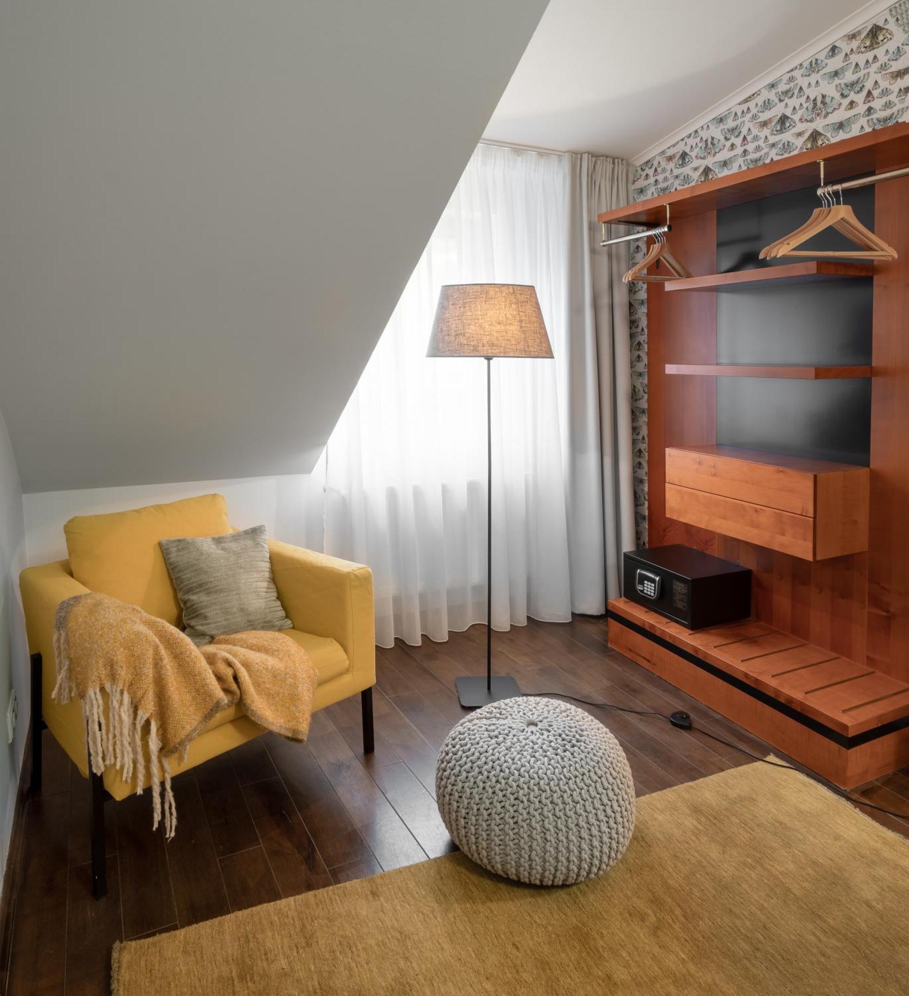 4 Elements Apartments Прага Экстерьер фото