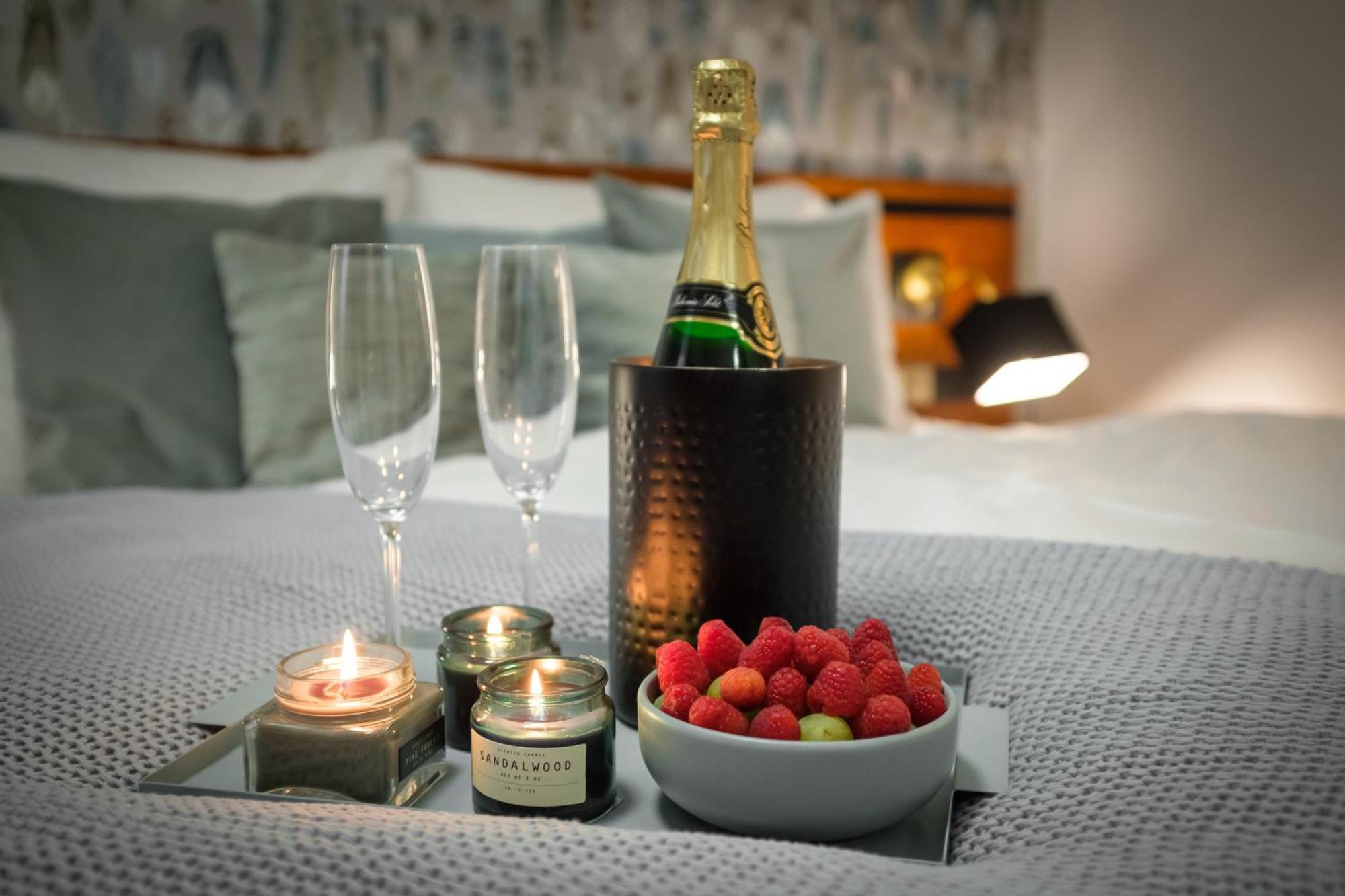 4 Elements Apartments Прага Экстерьер фото