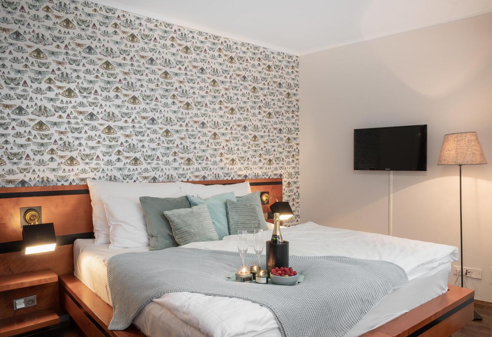 4 Elements Apartments Прага Экстерьер фото